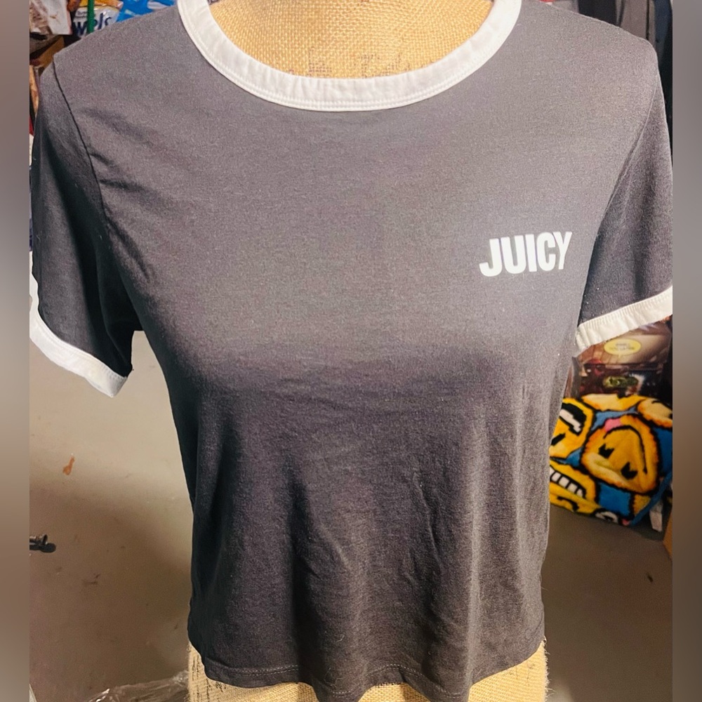 Vintage Juicy Couture Women's Black and White T-Shirt